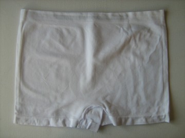 Naadloze microfiber dames boxer M&B B6027 wit – comfortabele pasvorm voor maat 40/42 en 44/46.