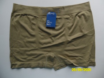 Vooraanzicht van M&B B3152 naadloze boxershort in beige met aansluitende pasvorm