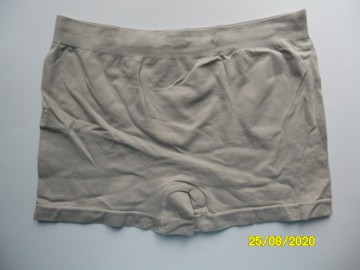 Achterzijde van M&B B3152 lichtgrijze boxershort met rekbare microfiber stof