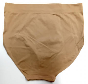 Extra hoog model dames slip M&B B6057 beige – ruime en comfortabele pasvorm